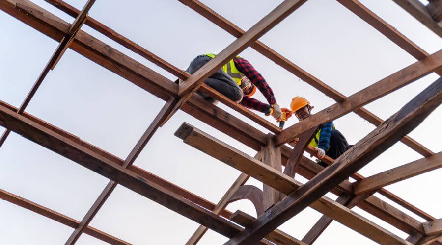 Professional residential roofers in Ravenna, OH